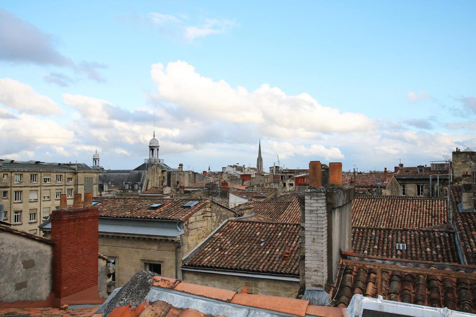 Guestready - Sunny Attic Apt Near Grand Theatre Bordeaux Dış mekan fotoğraf