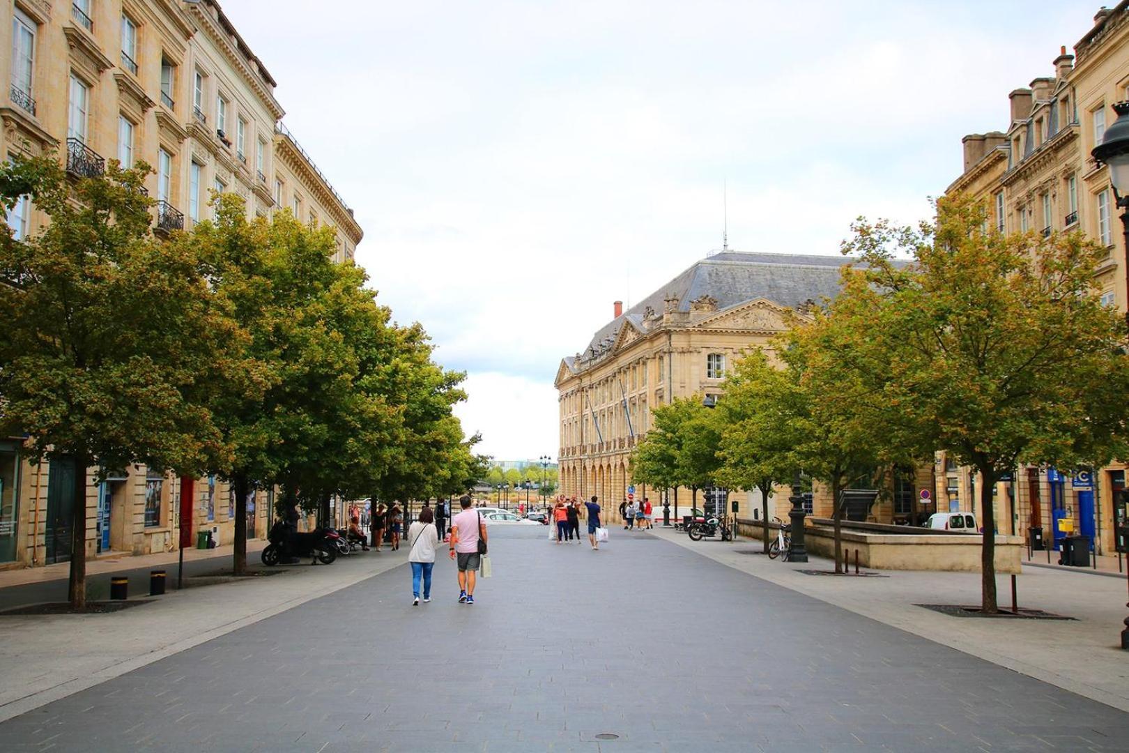 Guestready - Sunny Attic Apt Near Grand Theatre Bordeaux Dış mekan fotoğraf